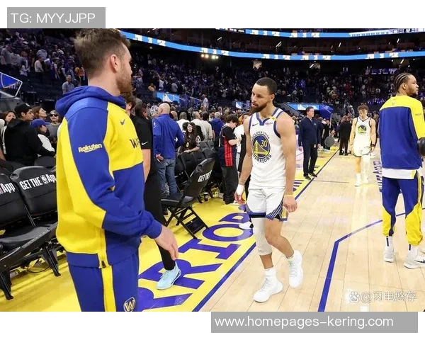 勇士与火箭比赛中裁判判罚引发争议球迷热议裁判公正性问题